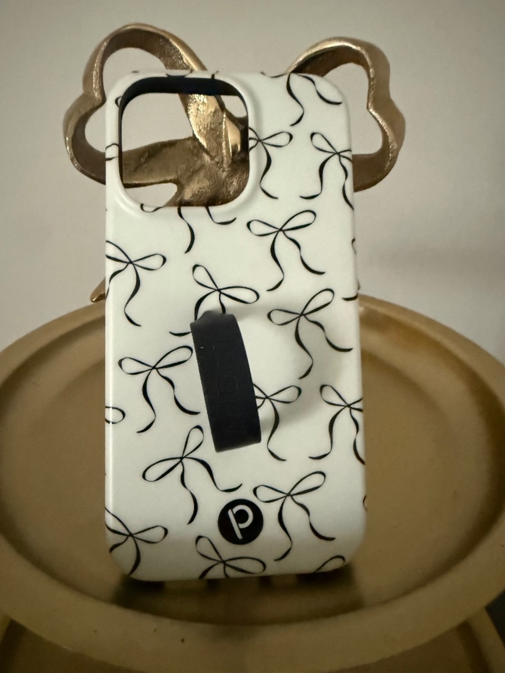 Loopy 15 Pro Black Bows Case